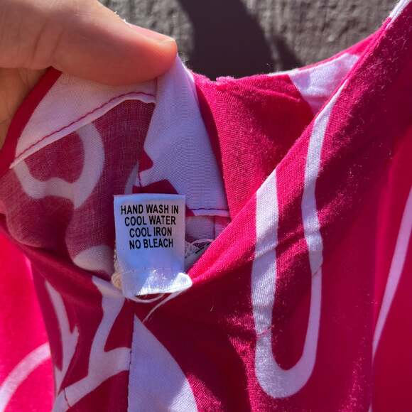 Aloha Royale Hawaii Pink Floral Jumper - Picture 3 of 8